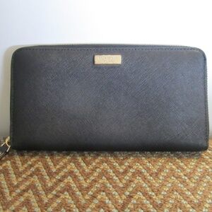 Kate Spade New York Black Neda Full Zip "Newbury Lane" Wallet Clutch
